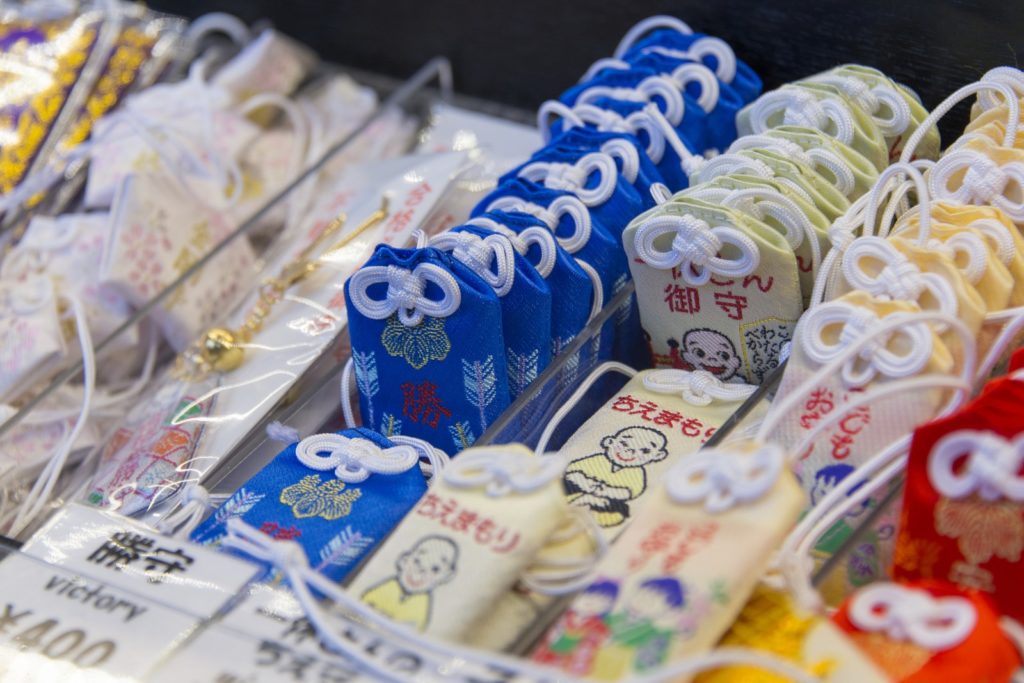 Japanese Lucky Charms- A Guide to Omamori for the New Year 3
